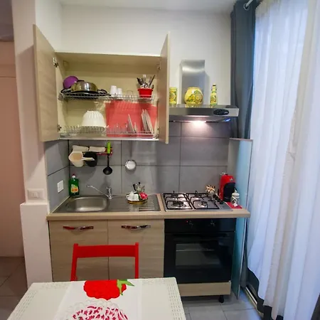Holiday home Casa Vacanze Ciclopi Acitrezza